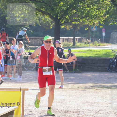 08.09.2024 - Stadtparktriathlon Luisa Fischer http://msf.ph/oto/7033241 08.09.2024 10:08:38 Ziel 2 meine-sportfotos.de