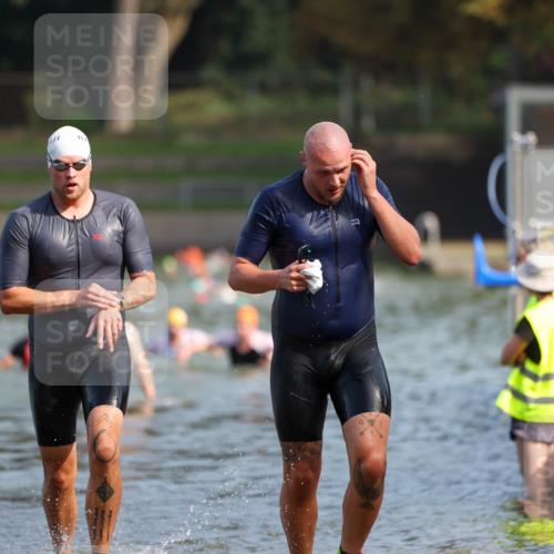 08.09.2024 - Stadtparktriathlon Michael Strokosch http://msf.ph/oto/7033265 08.09.2024 11:32:23 Schwimmen 679, 680, 686 meine-sportfotos.de