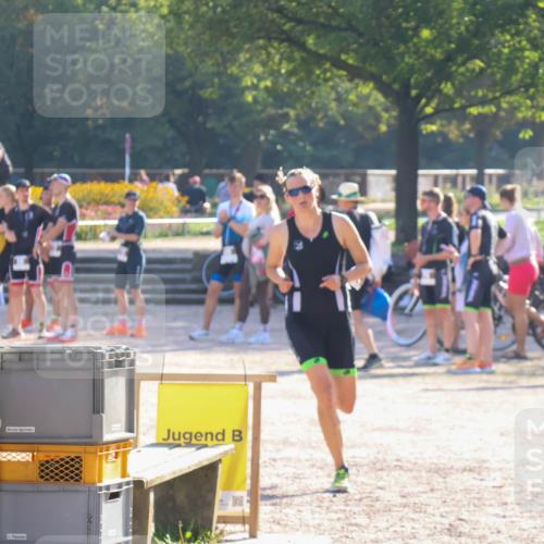 08.09.2024 - Stadtparktriathlon Luisa Fischer http://msf.ph/oto/7033341 08.09.2024 10:09:58 Ziel 132, 155, 156 meine-sportfotos.de