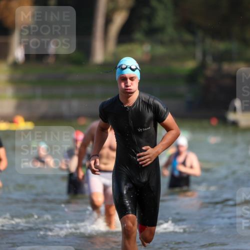 08.09.2024 - Stadtparktriathlon Michael Strokosch http://msf.ph/oto/7033374 08.09.2024 11:33:13 Schwimmen 672, 676, 706, 709, 710, 720 meine-sportfotos.de