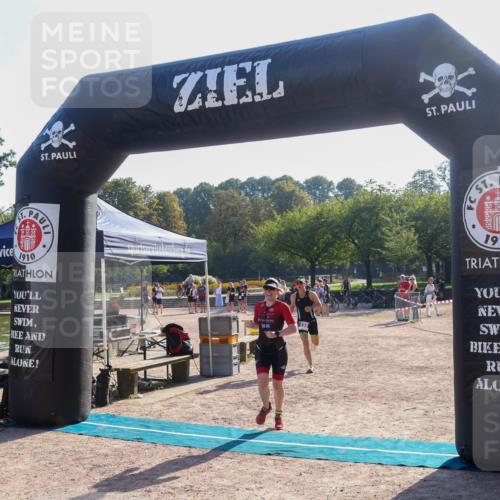 08.09.2024 - Stadtparktriathlon Luisa Fischer http://msf.ph/oto/7033407 08.09.2024 10:10:46 Ziel 133, 145 meine-sportfotos.de
