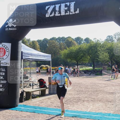 08.09.2024 - Stadtparktriathlon Luisa Fischer http://msf.ph/oto/7033453 08.09.2024 10:14:42 Ziel 138, 159 meine-sportfotos.de