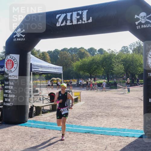 08.09.2024 - Stadtparktriathlon Luisa Fischer http://msf.ph/oto/7033469 08.09.2024 10:14:52 Ziel 134, 138 meine-sportfotos.de