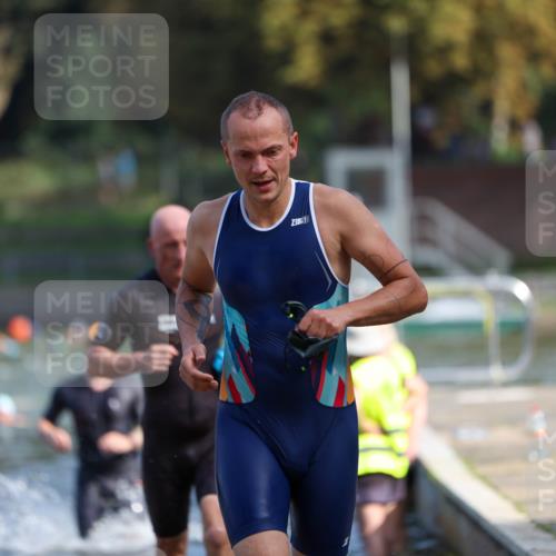 08.09.2024 - Stadtparktriathlon Michael Strokosch http://msf.ph/oto/7033482 08.09.2024 11:33:41 Schwimmen 673, 683, 714, 731, 738, 747 meine-sportfotos.de