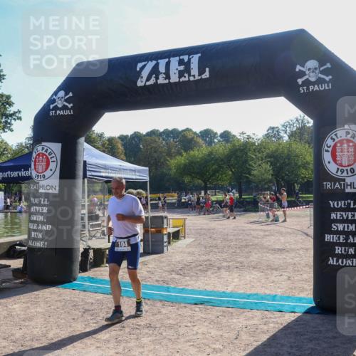 08.09.2024 - Stadtparktriathlon Luisa Fischer http://msf.ph/oto/7033489 08.09.2024 10:15:36 Ziel 104 meine-sportfotos.de