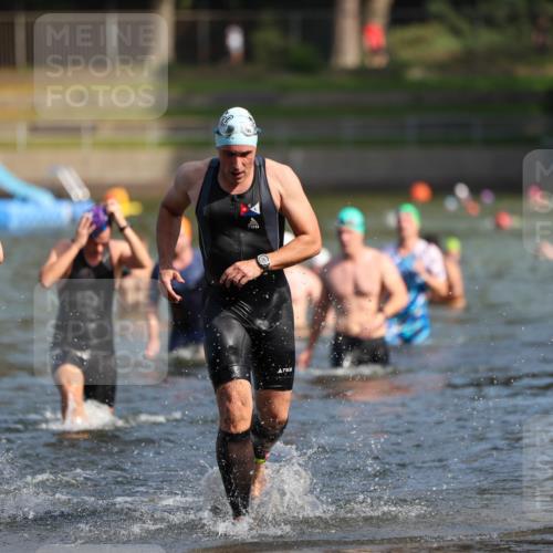 08.09.2024 - Stadtparktriathlon Michael Strokosch http://msf.ph/oto/7033522 08.09.2024 11:34:03 Schwimmen 665, 668, 719, 728 meine-sportfotos.de