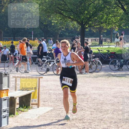 08.09.2024 - Stadtparktriathlon Luisa Fischer http://msf.ph/oto/7033527 08.09.2024 10:17:42 Ziel 143, 161 meine-sportfotos.de
