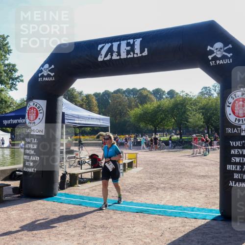 08.09.2024 - Stadtparktriathlon Luisa Fischer http://msf.ph/oto/7033566 08.09.2024 10:18:12 Ziel 165, 180 meine-sportfotos.de