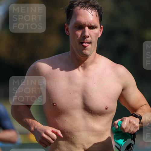 08.09.2024 - Stadtparktriathlon Michael Strokosch http://msf.ph/oto/7033577 08.09.2024 11:34:18 Schwimmen 691, 692, 718, 728, 734, 742 meine-sportfotos.de