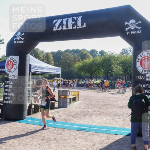 08.09.2024 - Stadtparktriathlon Luisa Fischer http://msf.ph/oto/7033618 08.09.2024 10:19:20 Ziel 163, 167 meine-sportfotos.de