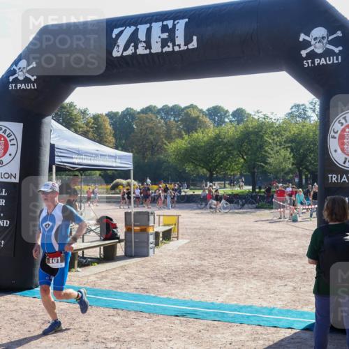 08.09.2024 - Stadtparktriathlon Luisa Fischer http://msf.ph/oto/7033660 08.09.2024 10:20:05 Ziel 101 meine-sportfotos.de