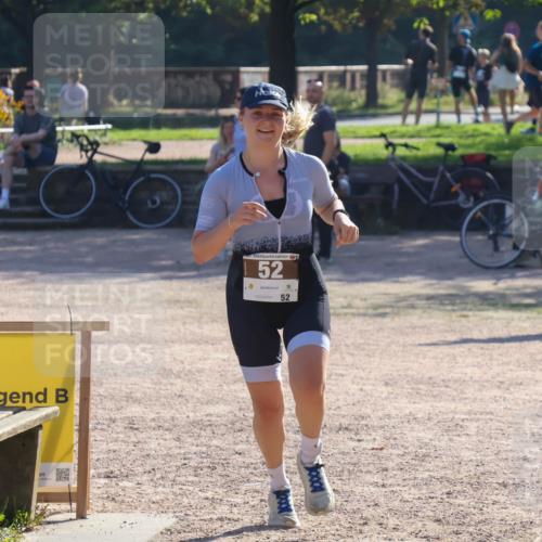08.09.2024 - Stadtparktriathlon Luisa Fischer http://msf.ph/oto/7033677 08.09.2024 10:21:20 Ziel 52, 150 meine-sportfotos.de