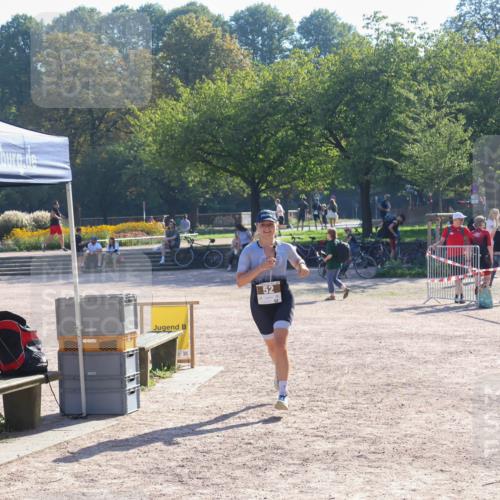 08.09.2024 - Stadtparktriathlon Luisa Fischer http://msf.ph/oto/7033680 08.09.2024 10:21:21 Ziel 52, 150 meine-sportfotos.de