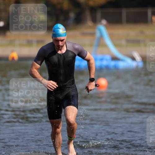 08.09.2024 - Stadtparktriathlon Michael Strokosch http://msf.ph/oto/7033682 08.09.2024 11:34:43 Schwimmen 684, 685, 700, 708 meine-sportfotos.de