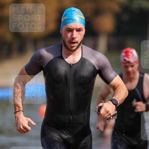 08.09.2024 - Stadtparktriathlon Michael Strokosch http://msf.ph/oto/7033695 08.09.2024 11:34:45 Schwimmen 685, 700, 708 meine-sportfotos.de