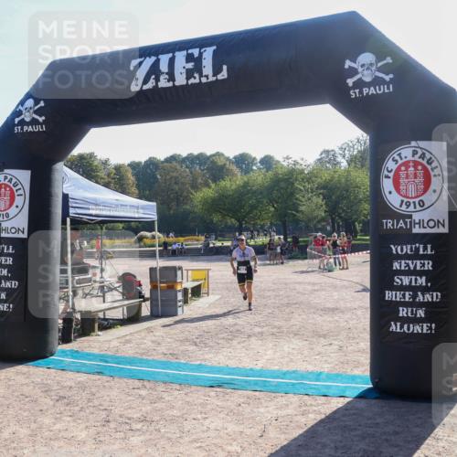 08.09.2024 - Stadtparktriathlon Luisa Fischer http://msf.ph/oto/7033698 08.09.2024 10:21:47 Ziel 162 meine-sportfotos.de