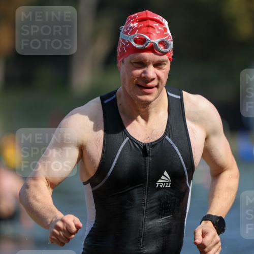 08.09.2024 - Stadtparktriathlon Michael Strokosch http://msf.ph/oto/7033699 08.09.2024 11:34:47 Schwimmen 685, 700, 708 meine-sportfotos.de