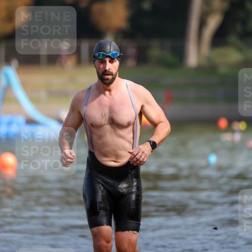 08.09.2024 - Stadtparktriathlon Michael Strokosch http://msf.ph/oto/7033717 08.09.2024 11:34:55 Schwimmen 685 meine-sportfotos.de