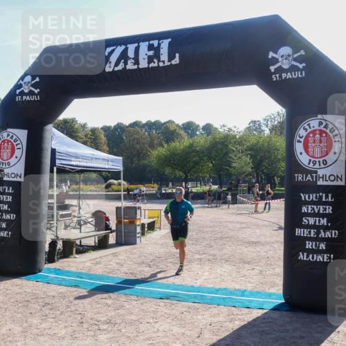 08.09.2024 - Stadtparktriathlon Luisa Fischer http://msf.ph/oto/7033726 08.09.2024 10:24:57 Ziel 164 meine-sportfotos.de