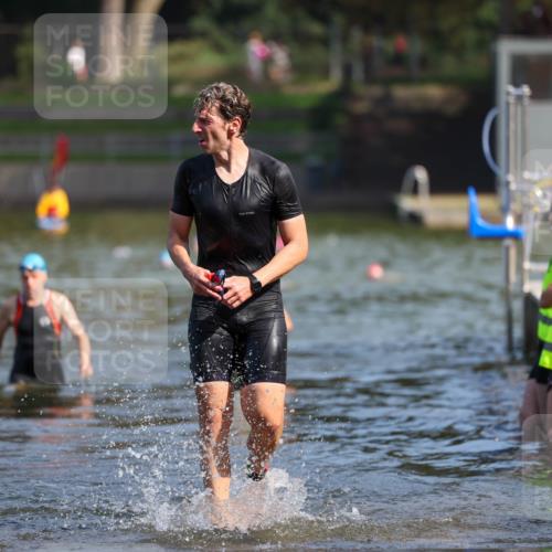 08.09.2024 - Stadtparktriathlon Michael Strokosch http://msf.ph/oto/7033740 08.09.2024 11:35:20 Schwimmen 726 meine-sportfotos.de