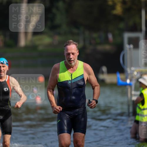08.09.2024 - Stadtparktriathlon Michael Strokosch http://msf.ph/oto/7033794 08.09.2024 11:35:32 Schwimmen 677, 701, 702, 735 meine-sportfotos.de