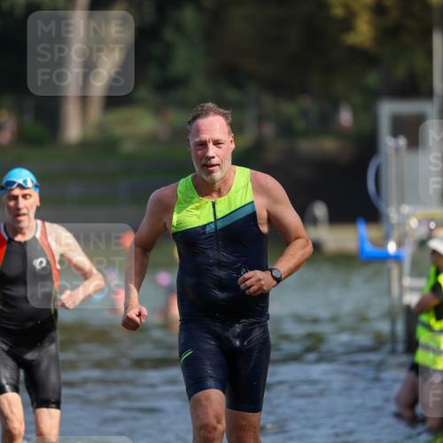 08.09.2024 - Stadtparktriathlon Michael Strokosch http://msf.ph/oto/7033796 08.09.2024 11:35:32 Schwimmen 677, 701, 702, 735 meine-sportfotos.de