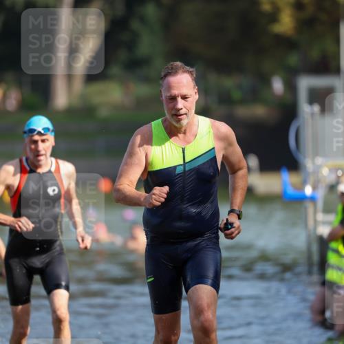 08.09.2024 - Stadtparktriathlon Michael Strokosch http://msf.ph/oto/7033798 08.09.2024 11:35:32 Schwimmen 677, 701, 702, 735 meine-sportfotos.de