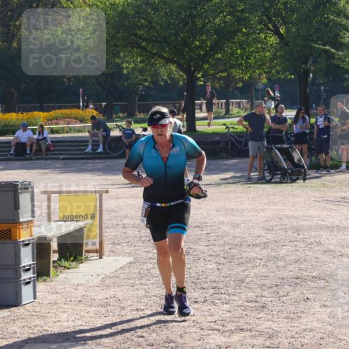 08.09.2024 - Stadtparktriathlon Luisa Fischer http://msf.ph/oto/7033800 08.09.2024 10:29:28 Ziel 178 meine-sportfotos.de