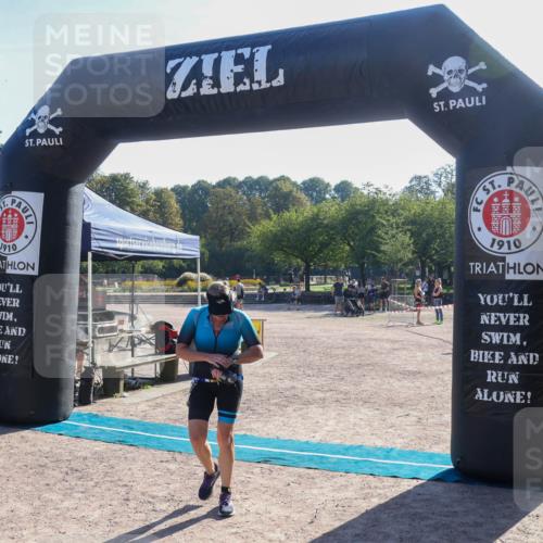 08.09.2024 - Stadtparktriathlon Luisa Fischer http://msf.ph/oto/7033815 08.09.2024 10:29:30 Ziel 178 meine-sportfotos.de