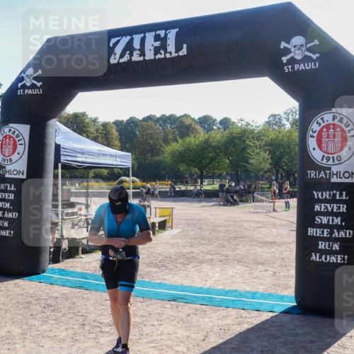 08.09.2024 - Stadtparktriathlon Luisa Fischer http://msf.ph/oto/7033819 08.09.2024 10:29:31 Ziel 178 meine-sportfotos.de