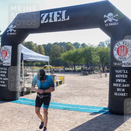 08.09.2024 - Stadtparktriathlon Luisa Fischer http://msf.ph/oto/7033821 08.09.2024 10:29:31 Ziel 178 meine-sportfotos.de