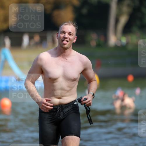 08.09.2024 - Stadtparktriathlon Michael Strokosch http://msf.ph/oto/7033825 08.09.2024 11:35:37 Schwimmen 677, 701, 702, 735 meine-sportfotos.de
