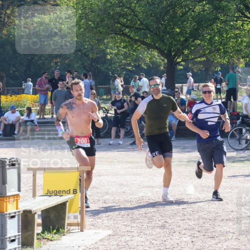 08.09.2024 - Stadtparktriathlon Luisa Fischer http://msf.ph/oto/7033879 08.09.2024 10:41:26 Ziel 200 meine-sportfotos.de