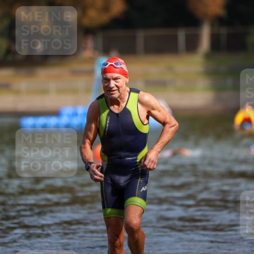 08.09.2024 - Stadtparktriathlon Michael Strokosch http://msf.ph/oto/7033890 08.09.2024 11:36:03 Schwimmen 740 meine-sportfotos.de