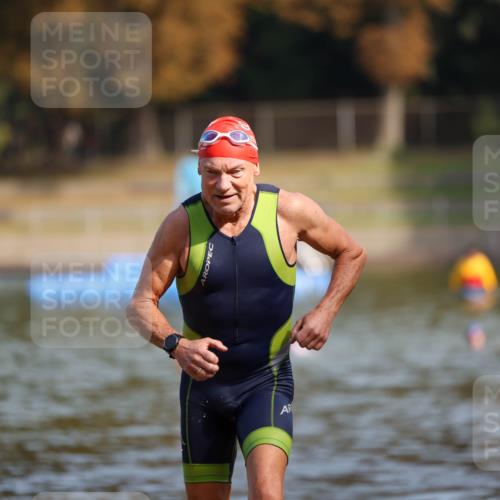 08.09.2024 - Stadtparktriathlon Michael Strokosch http://msf.ph/oto/7033897 08.09.2024 11:36:04 Schwimmen 740 meine-sportfotos.de