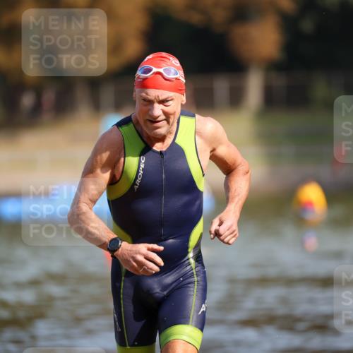 08.09.2024 - Stadtparktriathlon Michael Strokosch http://msf.ph/oto/7033903 08.09.2024 11:36:05 Schwimmen 740 meine-sportfotos.de
