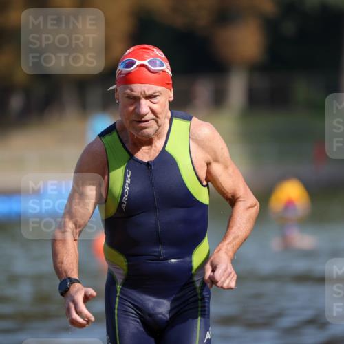 08.09.2024 - Stadtparktriathlon Michael Strokosch http://msf.ph/oto/7033905 08.09.2024 11:36:05 Schwimmen 740 meine-sportfotos.de