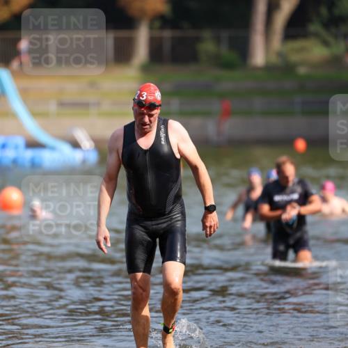 08.09.2024 - Stadtparktriathlon Michael Strokosch http://msf.ph/oto/7033916 08.09.2024 11:36:14 Schwimmen 746 meine-sportfotos.de