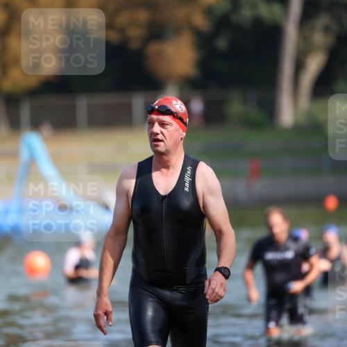 08.09.2024 - Stadtparktriathlon Michael Strokosch http://msf.ph/oto/7033929 08.09.2024 11:36:17 Schwimmen 746 meine-sportfotos.de