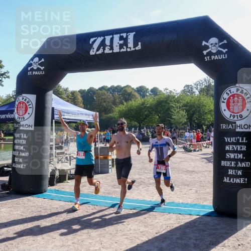 08.09.2024 - Stadtparktriathlon Luisa Fischer http://msf.ph/oto/7033948 08.09.2024 10:43:22 Ziel 199 meine-sportfotos.de