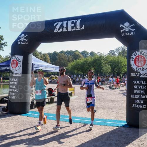 08.09.2024 - Stadtparktriathlon Luisa Fischer http://msf.ph/oto/7033950 08.09.2024 10:43:22 Ziel 199 meine-sportfotos.de