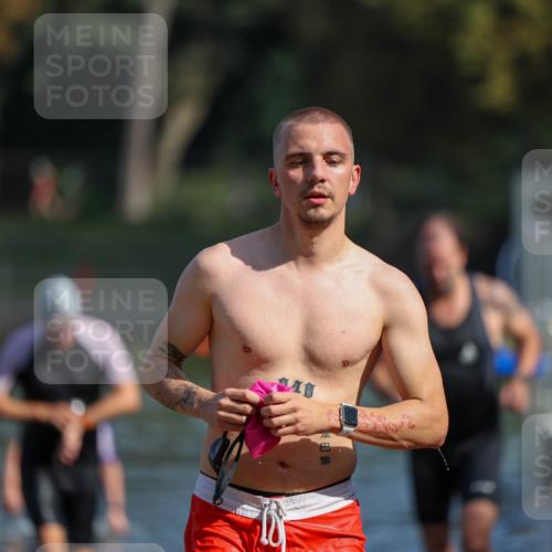 08.09.2024 - Stadtparktriathlon Michael Strokosch http://msf.ph/oto/7033968 08.09.2024 11:36:36 Schwimmen 681, 687, 696, 711, 736, 744 meine-sportfotos.de