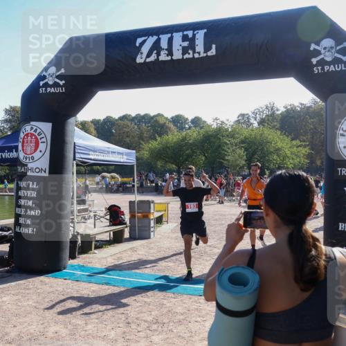 08.09.2024 - Stadtparktriathlon Luisa Fischer http://msf.ph/oto/7033997 08.09.2024 10:44:10 Ziel 193 meine-sportfotos.de