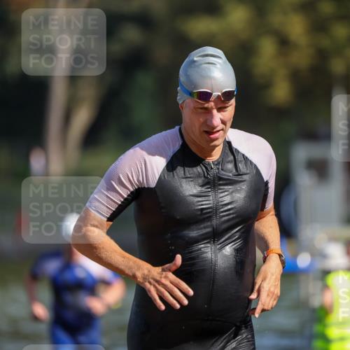 08.09.2024 - Stadtparktriathlon Michael Strokosch http://msf.ph/oto/7034009 08.09.2024 11:36:42 Schwimmen 711, 736, 744 meine-sportfotos.de