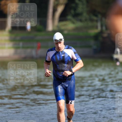 08.09.2024 - Stadtparktriathlon Michael Strokosch http://msf.ph/oto/7034015 08.09.2024 11:36:43 Schwimmen 711, 736 meine-sportfotos.de