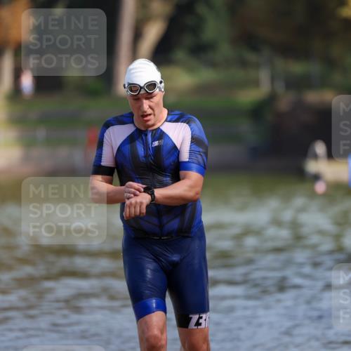 08.09.2024 - Stadtparktriathlon Michael Strokosch http://msf.ph/oto/7034019 08.09.2024 11:36:45 Schwimmen 711, 736 meine-sportfotos.de