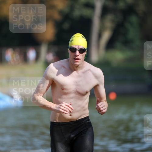 08.09.2024 - Stadtparktriathlon Michael Strokosch http://msf.ph/oto/7034028 08.09.2024 11:37:26 Schwimmen 689 meine-sportfotos.de