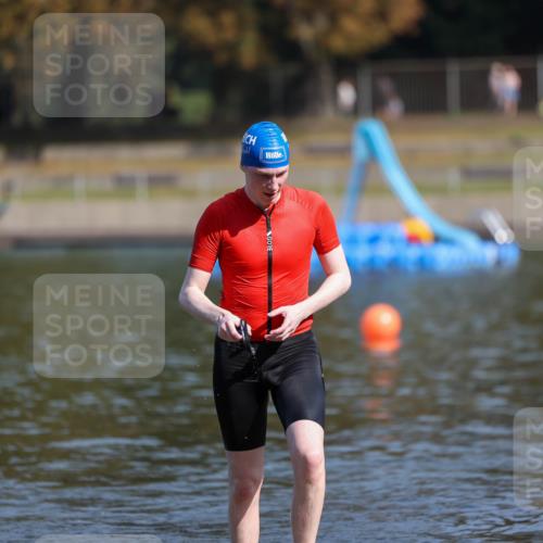 08.09.2024 - Stadtparktriathlon Michael Strokosch http://msf.ph/oto/7034044 08.09.2024 11:38:36 Schwimmen 716 meine-sportfotos.de