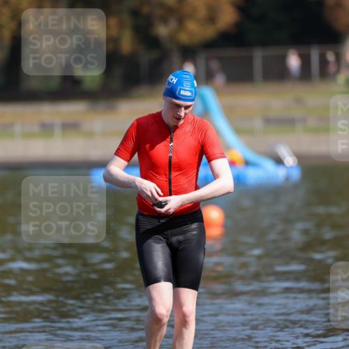 08.09.2024 - Stadtparktriathlon Michael Strokosch http://msf.ph/oto/7034046 08.09.2024 11:38:36 Schwimmen 716 meine-sportfotos.de