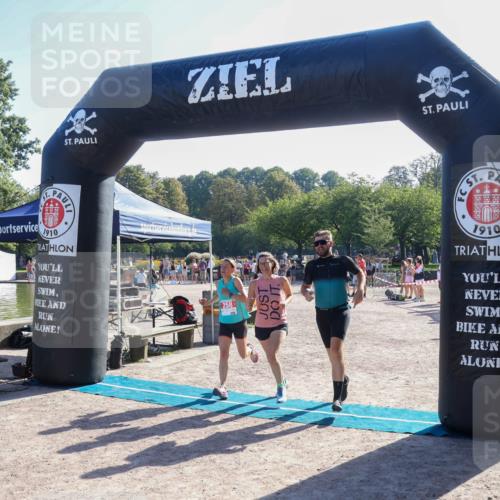 08.09.2024 - Stadtparktriathlon Luisa Fischer http://msf.ph/oto/7034072 08.09.2024 10:46:44 Ziel 258 meine-sportfotos.de